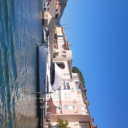 L'havre Frais Du Port Sanary-sur-Mer